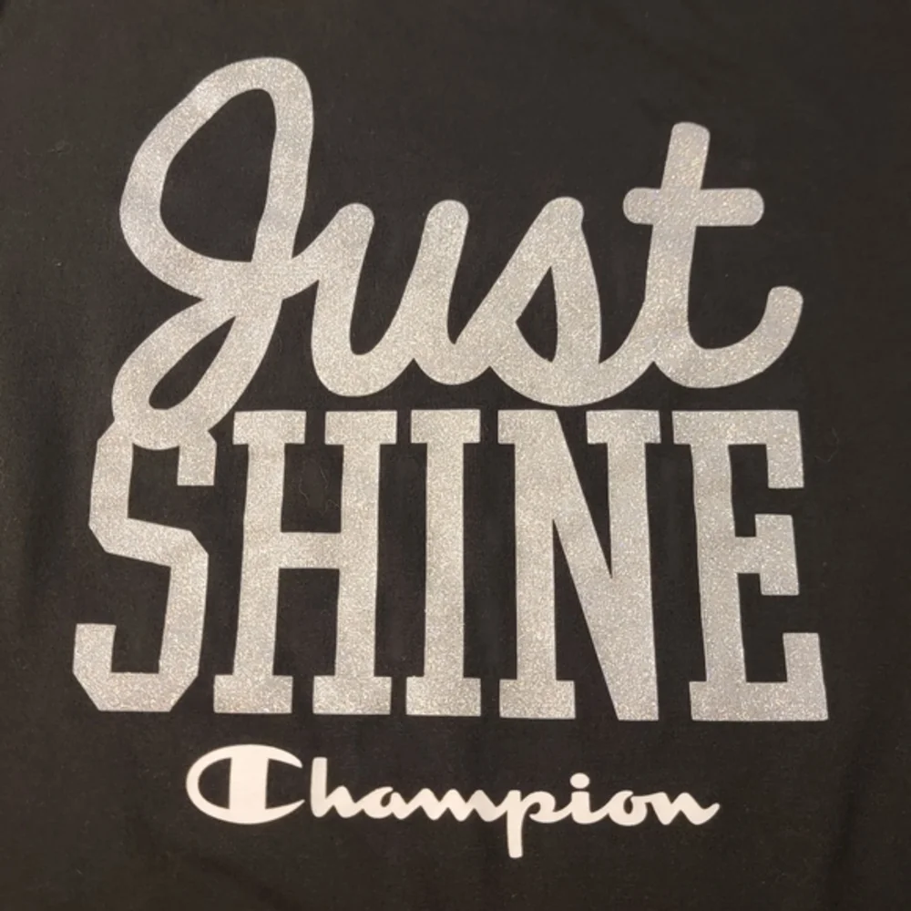 💚Champion “Just Shine”‎ Reflecting Black Short Sleeve Tee Girls Size 14/16
